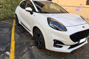 Ford Puma ST line hybrid