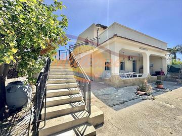 Villa Fanusa Rif2068 160mq