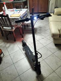 monopattino elettrico Evercross fino a 30 KMH