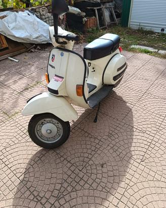 Vespa p 125 x
