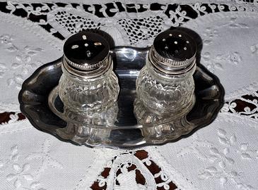 Set vintage sale e pepe e vassoietto firmato