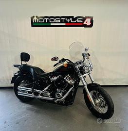 HARLEY-DAVIDSON Softail Standard CRUISER