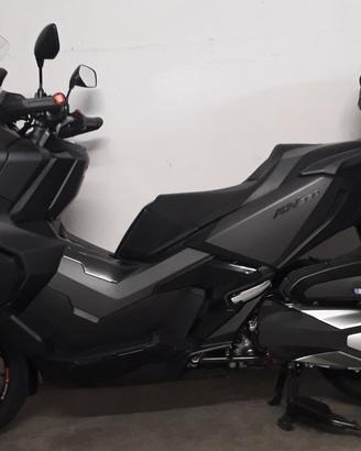 Honda ADV350 