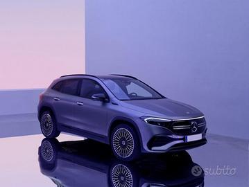 MERCEDES-BENZ EQA 250 Premium Pro