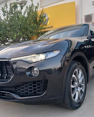 MASERATI Levante 3.0 V6 Diesel 250cv AWD