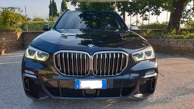 BMW X5 M50D strafull perfetta permute garanzia