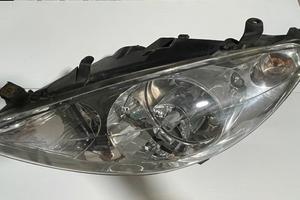 Faro anteriore peugeot 307