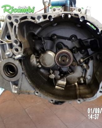 CAMBIO 5 MARCE DACIA DUSTER HS 1.6 BENZINA 2012