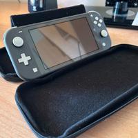 Nintendo Switch Lite + Custodia + MicroSD 64gb