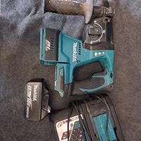 tassellatore professionale Makita DHR242