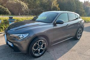 Alfa Romeo Stelvio 2.2 Q4 Lusso 210cv