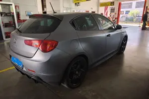 Modello Giulietta 1750 quadrifoglio verde