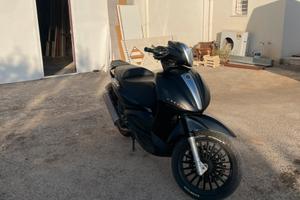 Beverly 125