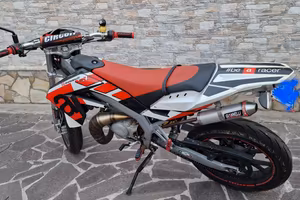 moto aprilia 50 sx