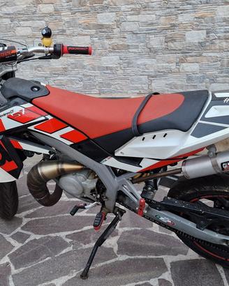 moto aprilia 50 sx