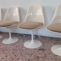 Sedie Tulip di Eero Saarinen per Knoll
