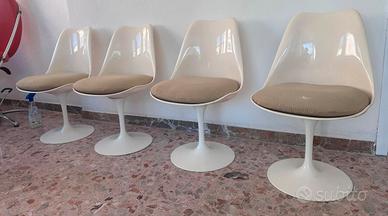 Sedie Tulip di Eero Saarinen per Knoll