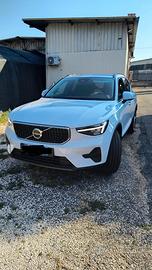 Volvo XC40 b3 2.0