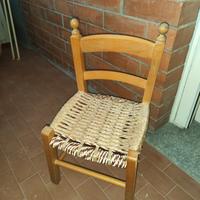 Sedia in legno per bambini