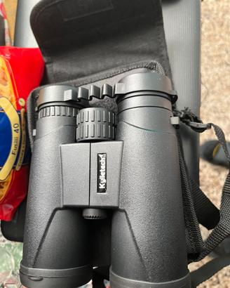 Binocolo con custodia