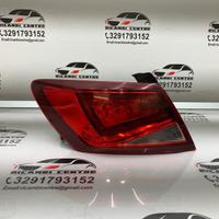 Faro fanale stop posteriore sinistra sx led seat l