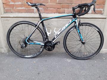 Olmo Nemesi Carbon shimano Ultegra mix