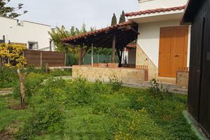 Bella Villa a Gandoli via Garofani