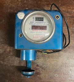 Orologio totalizzatore da biliardo antico