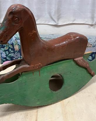 Cavallo a dondolo anni 40/50
