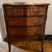 Piccolo como’ in legno con marmo