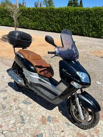 Scooter yamaha xc300