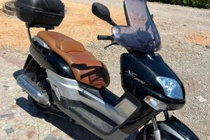 Scooter yamaha xc300