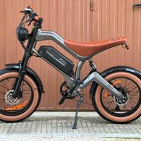 Bici Elettrica 1500w batteria da 48 V 18,2 AH 2025