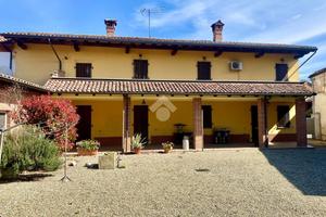 CASA SEMINDIPENDENTE A PIOVERA