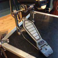 Pedale batteria kick drum Pearl P-100