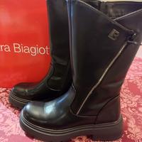 anfibi laura biagiotti