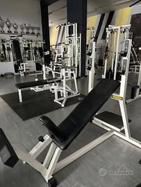Panca inclinata Technogym