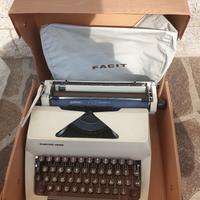 Macchina da scrivere Facit 1620