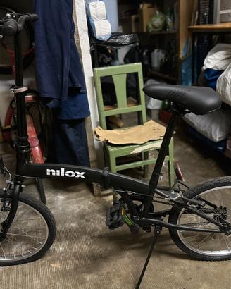 Bicicletta muscolare Nilox MAI USATA