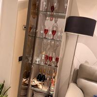 Vetrina Colonna Moderna con Ripiani in Vetro