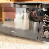 Microonde Samsung 28L HotBlast – da riparare