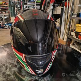 casco nexx xr1 in carbonio