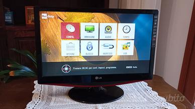 TV/Monitor PC   LG M227WD-PZ  22" POLLICI