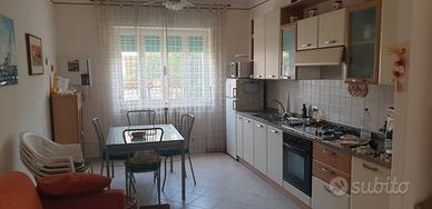 Appartamento piano terra 3 camere con giardino
