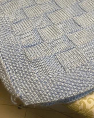 Copertina x lettino neofatta a mano in lana merino
