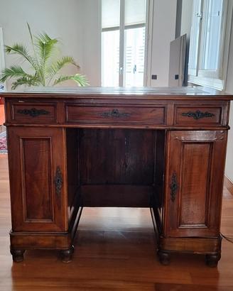 Scrittoio Antico in Noce – Fine ‘800 ristrutturato