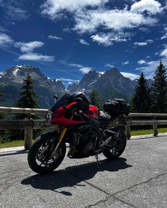 Triumph Speed Triple 1200 RR