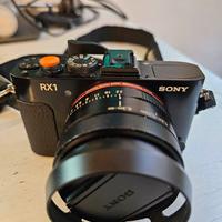 fotocamera reflex sony rx1 full frame compatta 35