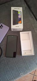 Samsung Galaxy A52 con 2 cover 