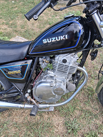 Suzuki gn 250
